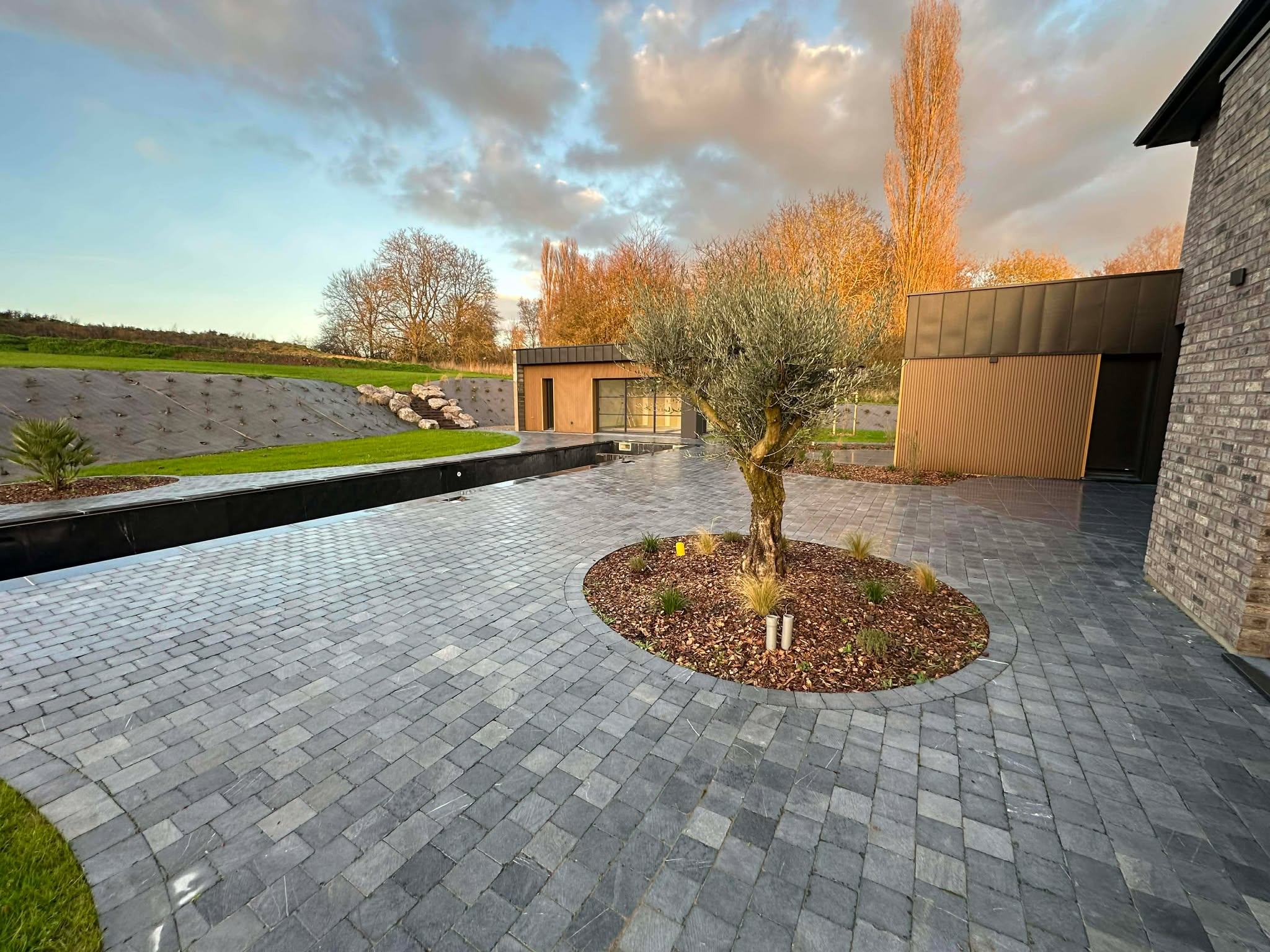 Création d’une terrasse pavée près de Douai